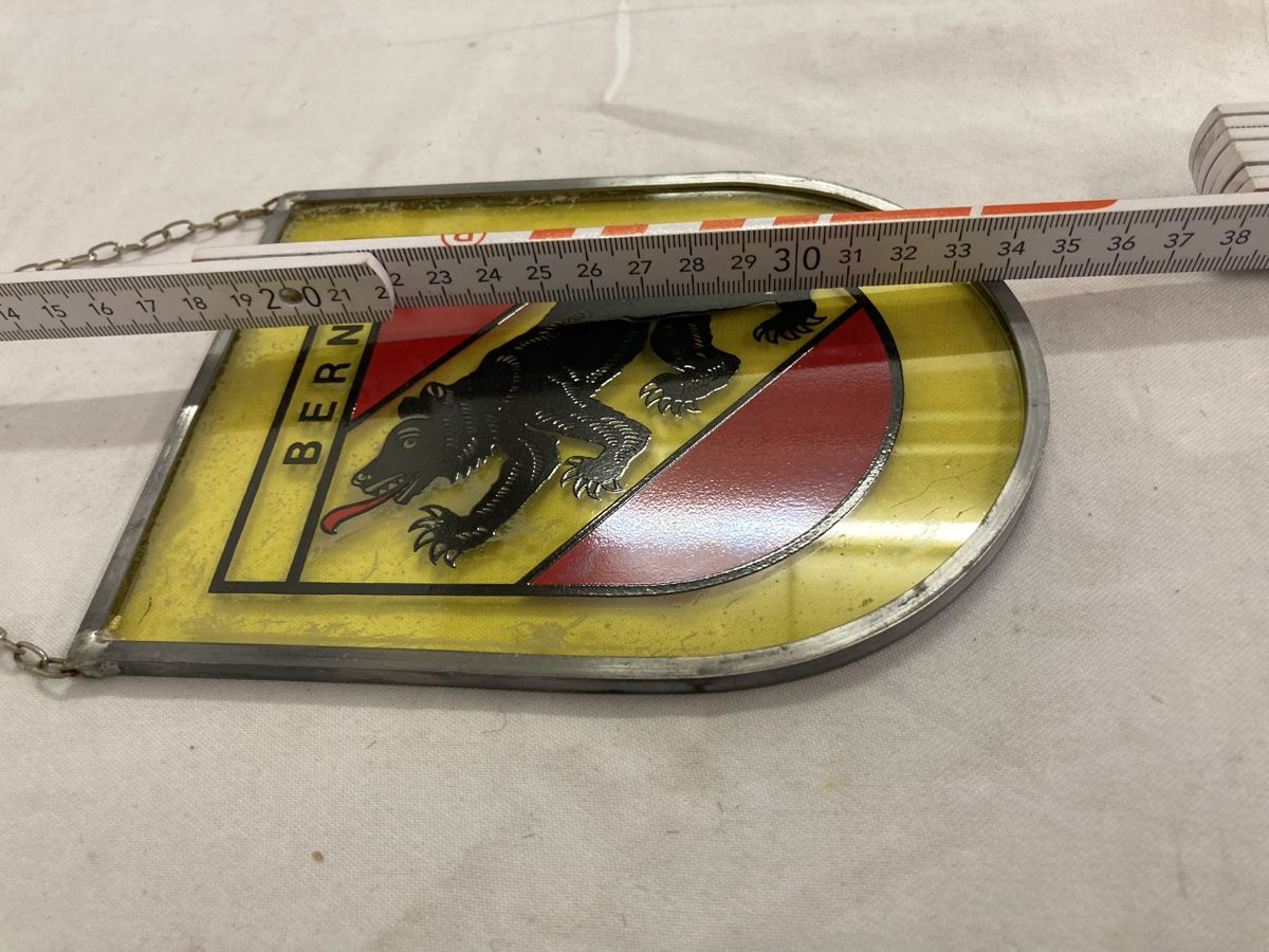 Altro in Antiquarato & Arte: Glasbild Wappenschild Bern Bär mit Kette Glasbild  – Usato da Aarwangen venduto da to-hirschi 3