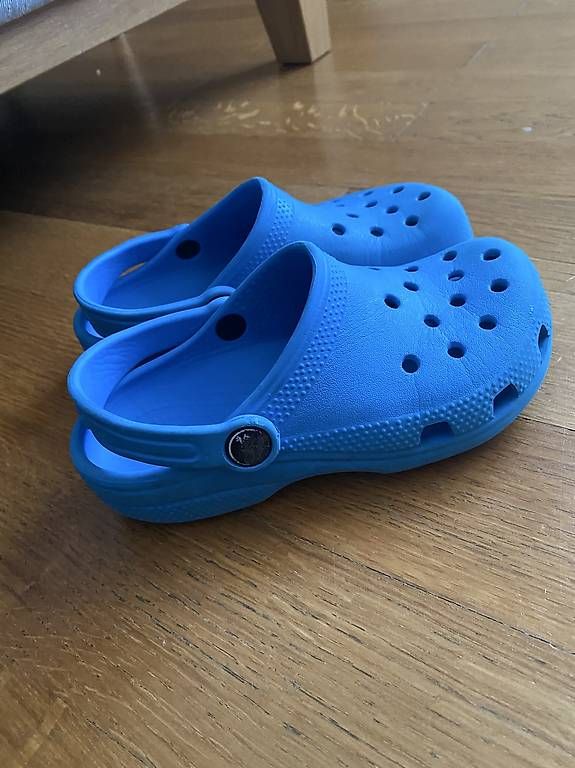 Crocs Schuhe für Jungen: Original Crocs EU Gr. 29/30 - UK 12 – Gebraucht aus Muttenz von Bugijeta 1