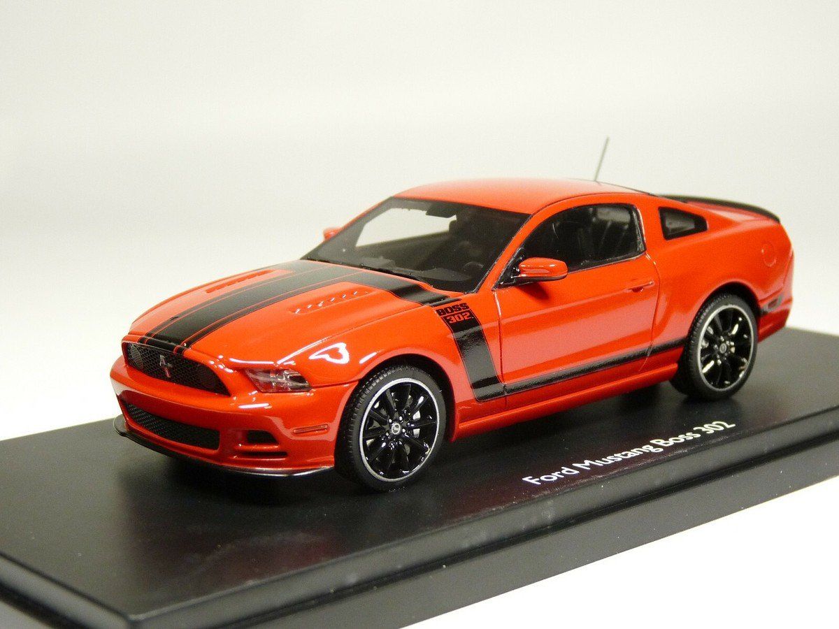 Ford Modellini d'auto: Ford Mustang Boss 302 – Nuovo e nell'imballaggio originale da Flawil venduto da Imperiosud 1