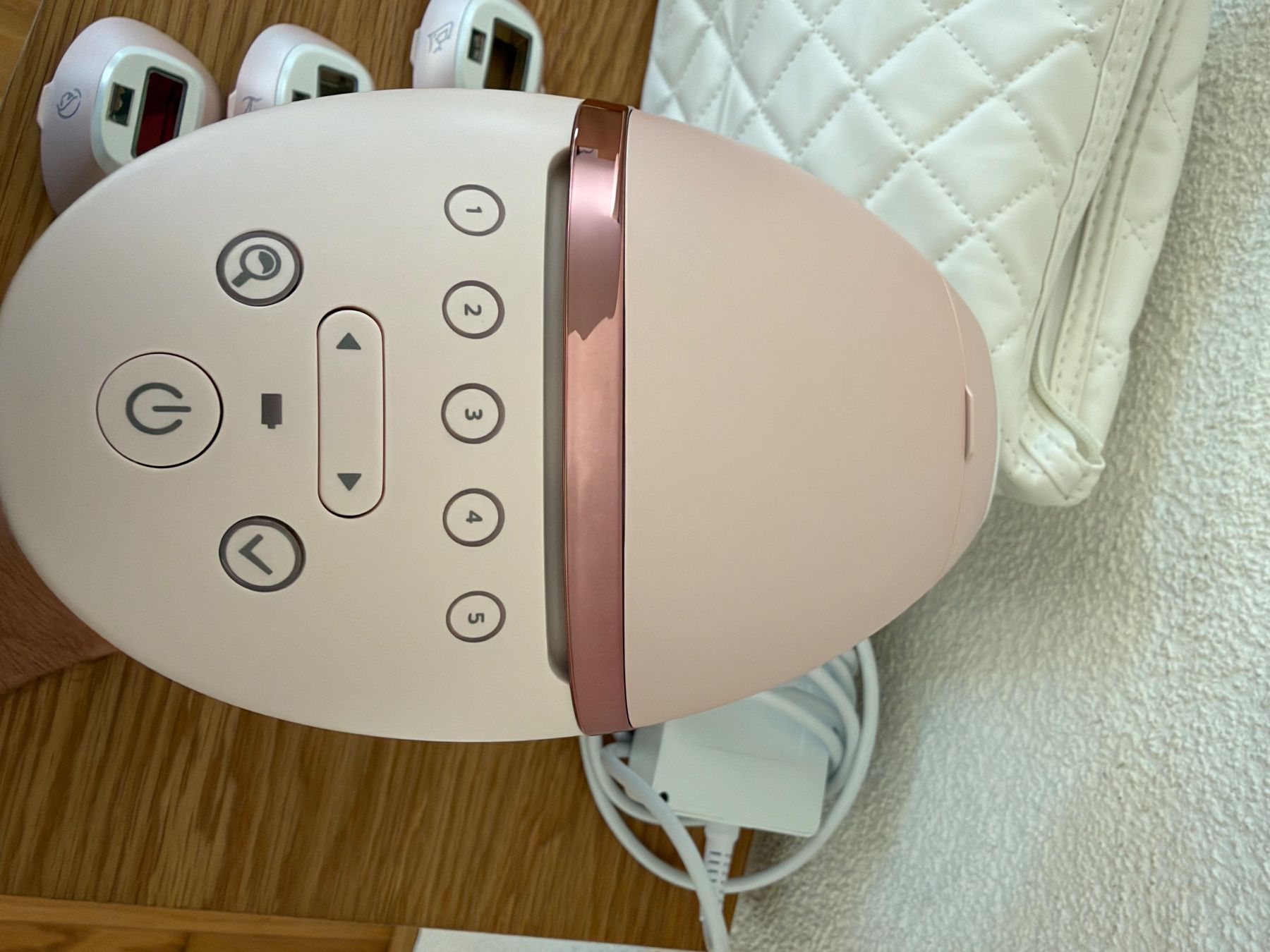 Altro per la cura del corpo: Philips Lumea IPL Haarentfernungsgerät gebraucht – Usato da Grindelwald venduto da sve_lp9k 2