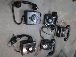 Antike PTT Telefone. Wandtelefon. Drehscheibe Telefon