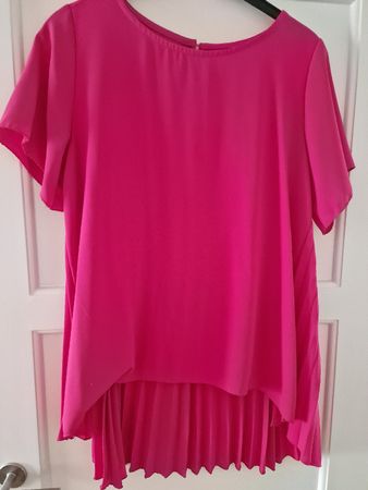 Pinke Bluse mit Plissee-Detail, Gr. XL -