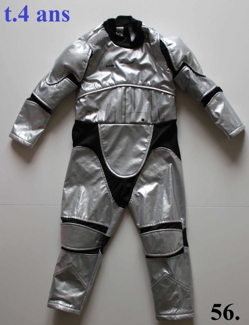 Kostüme: Costume Star Wars Disney  t. 4 ans – Gebraucht aus Peseux von CoolShoping