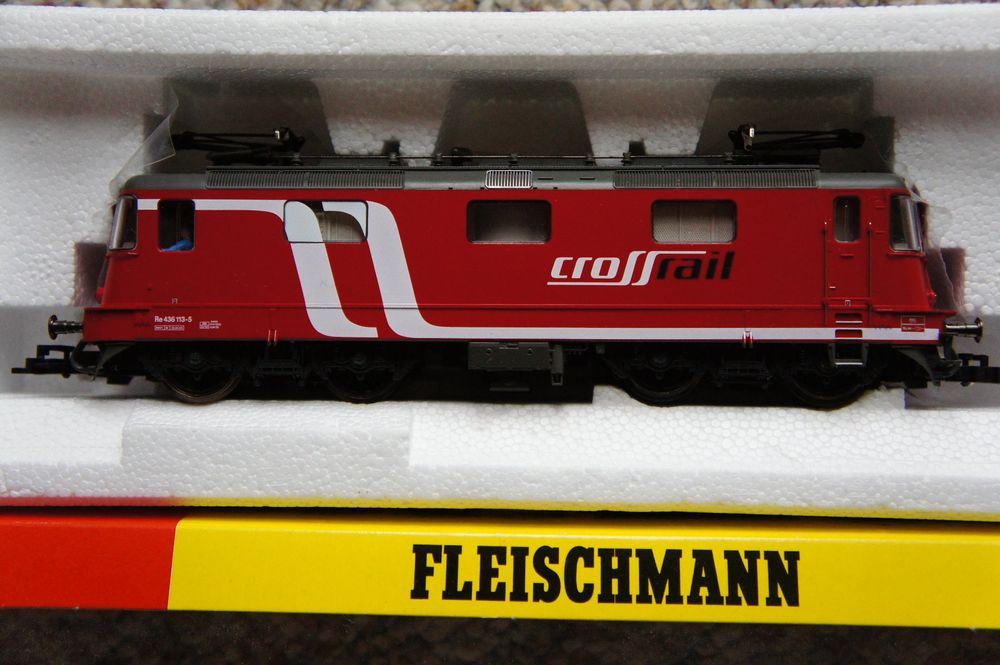 Fleischmann 9185 Doppelkreuzungsweiche, rechtskreuzend | De Isenboner