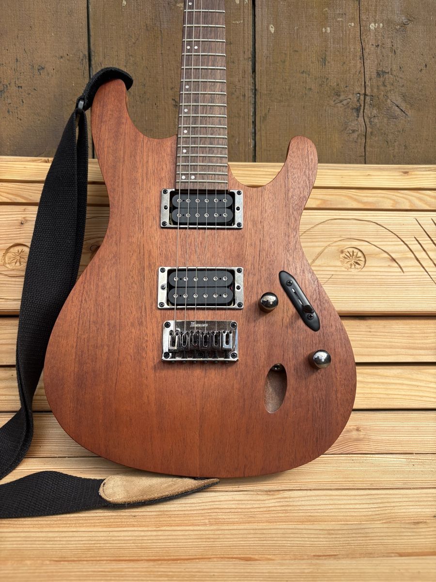 Ibanez Instruments de musique: Ibanez GIO E-Gitarre – D'occasion à Reutlingen par Livio84 1