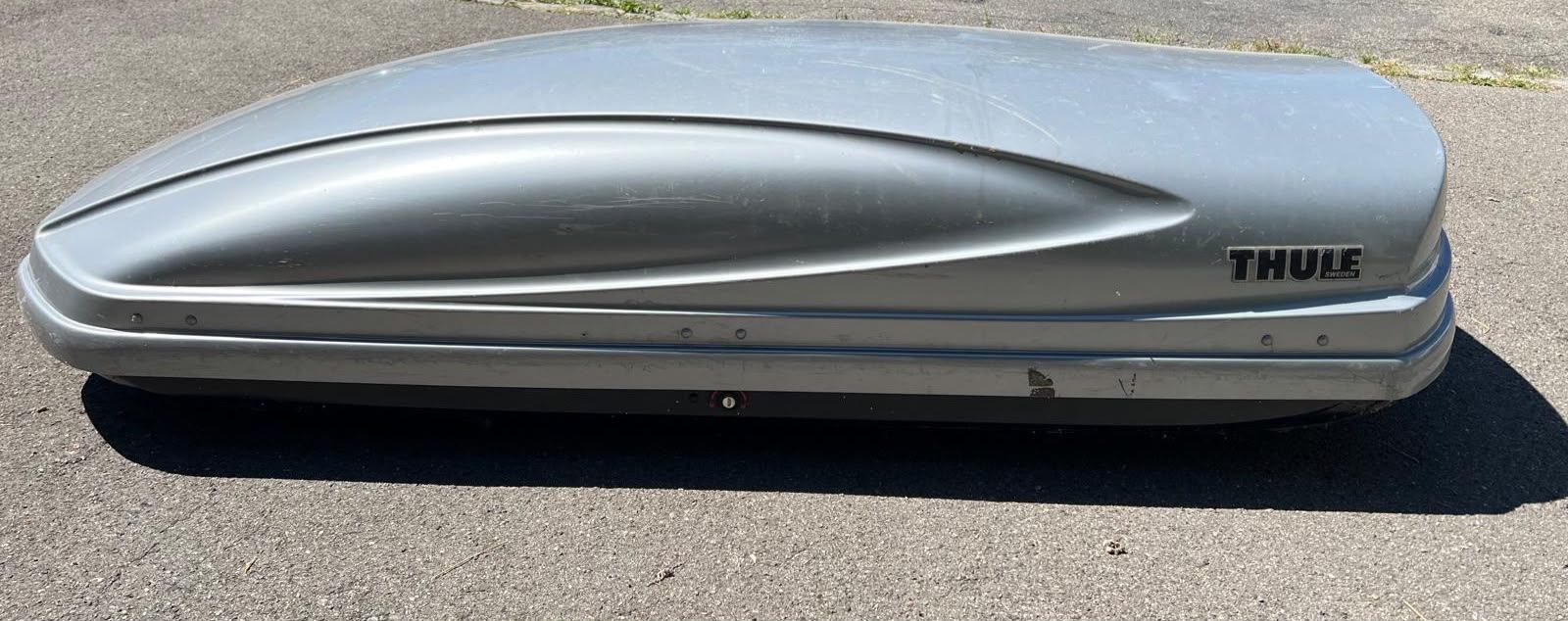 Thule Coffres de toit: THULE mit Dachträger – D'occasion à Worb par alvar