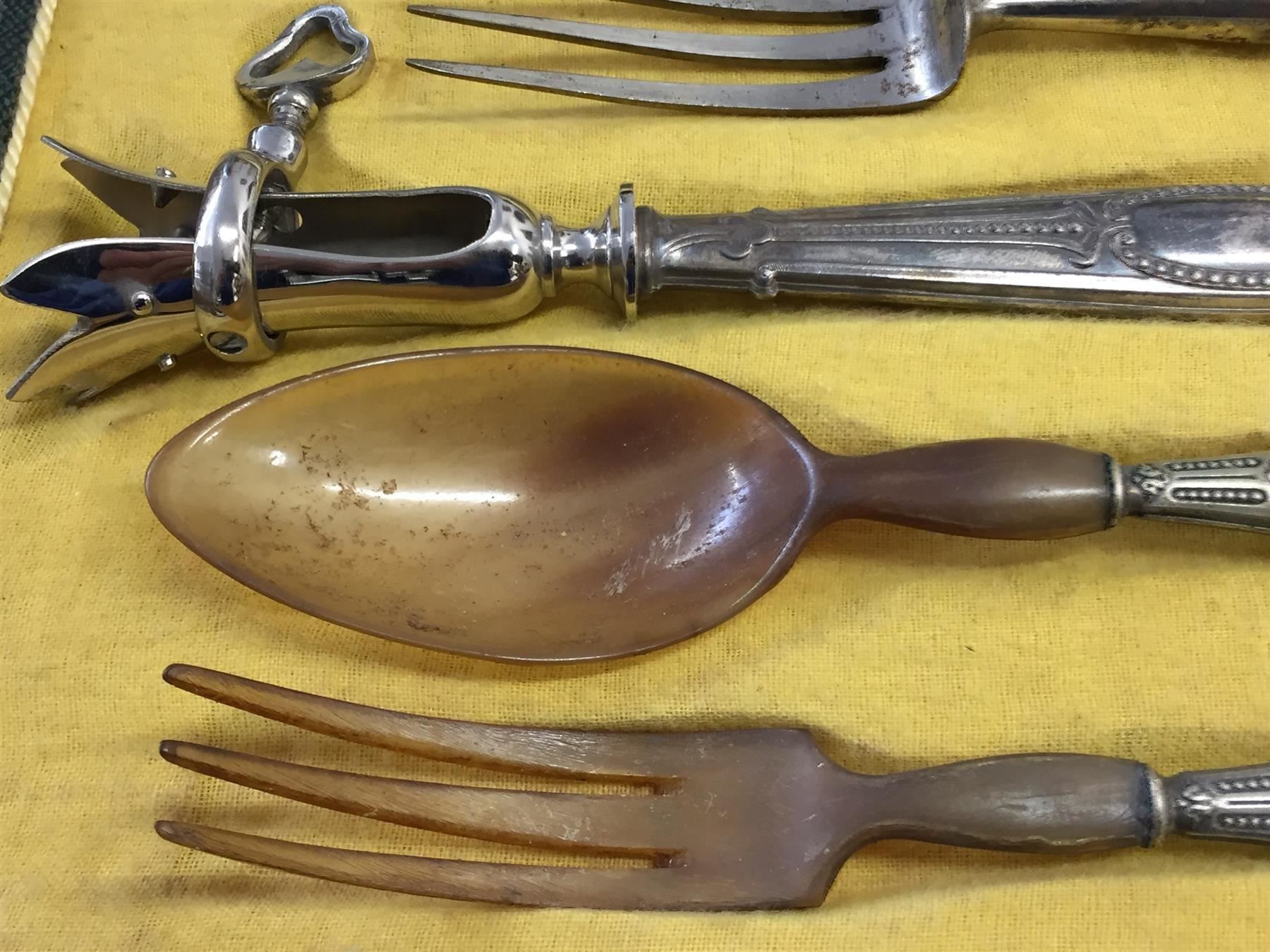 Set di posate: Antike Besteck Garnitur in Etui – Usato da Bern venduto da Jwpm66 1