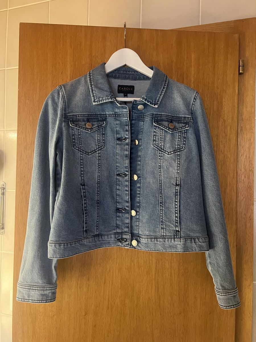 Caroll Giacche: Veste jeans neuve Caroll – Nuovo e nell'imballaggio originale da Lugnorre venduto da cla_j6bq