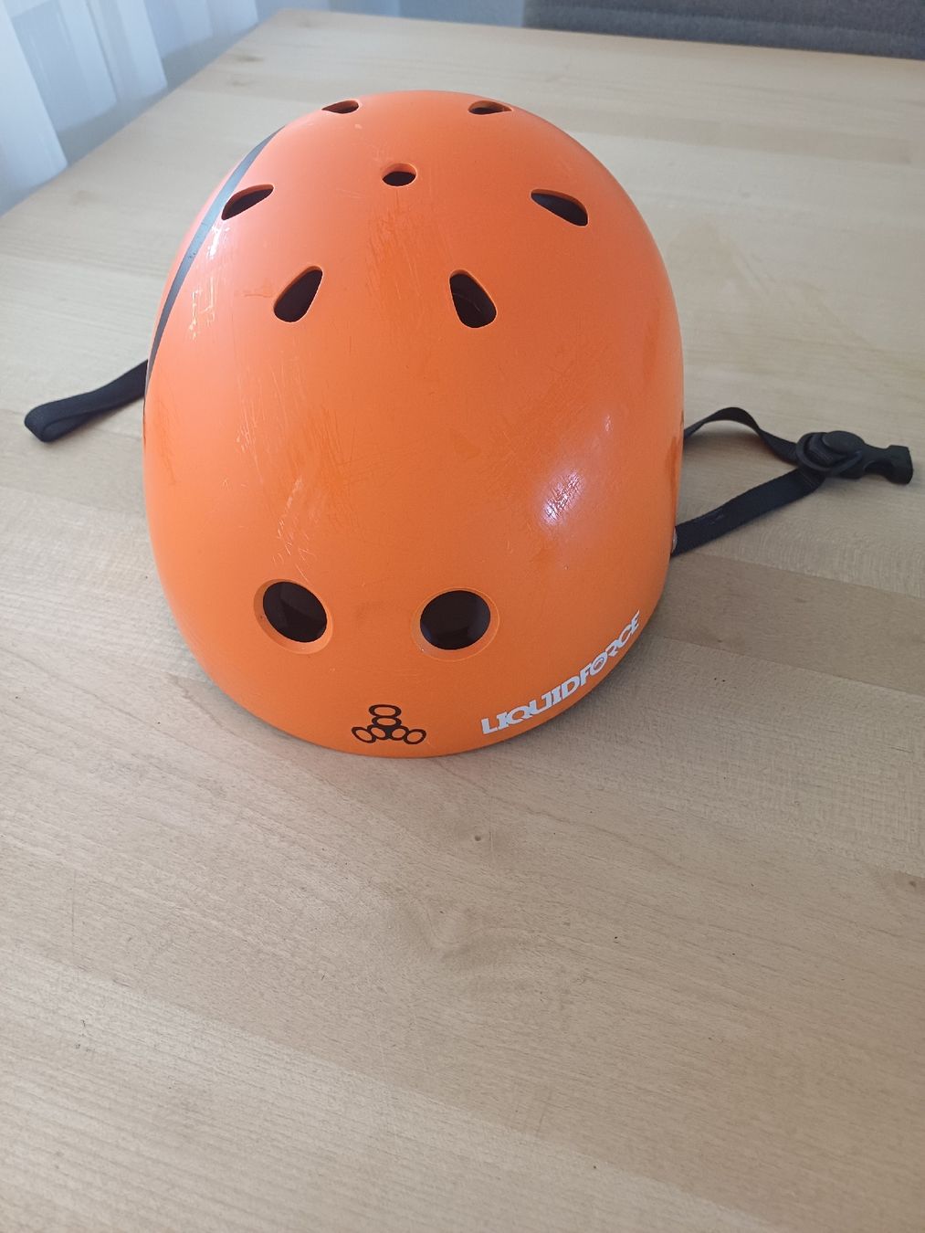 Casques: Wakeboardhelm – D'occasion à frauenfeld par _Plies_