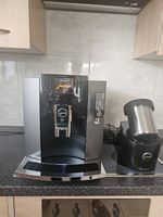 Jura E800 Kaffeevollautomat
