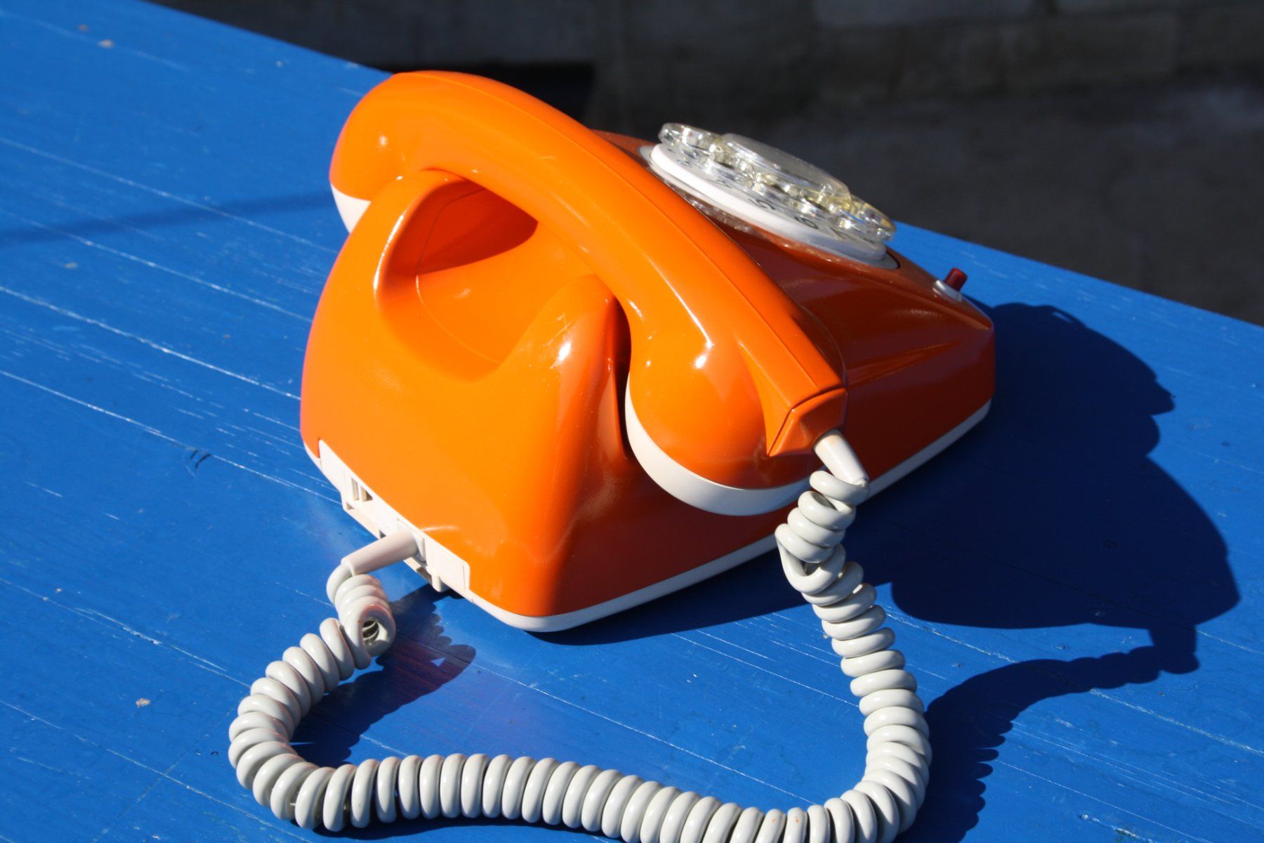 Telefoni: TELEFON VINTAGE MIT WÄHLSCHEIBE – Usato da Wauwil venduto da Pneuedy 3