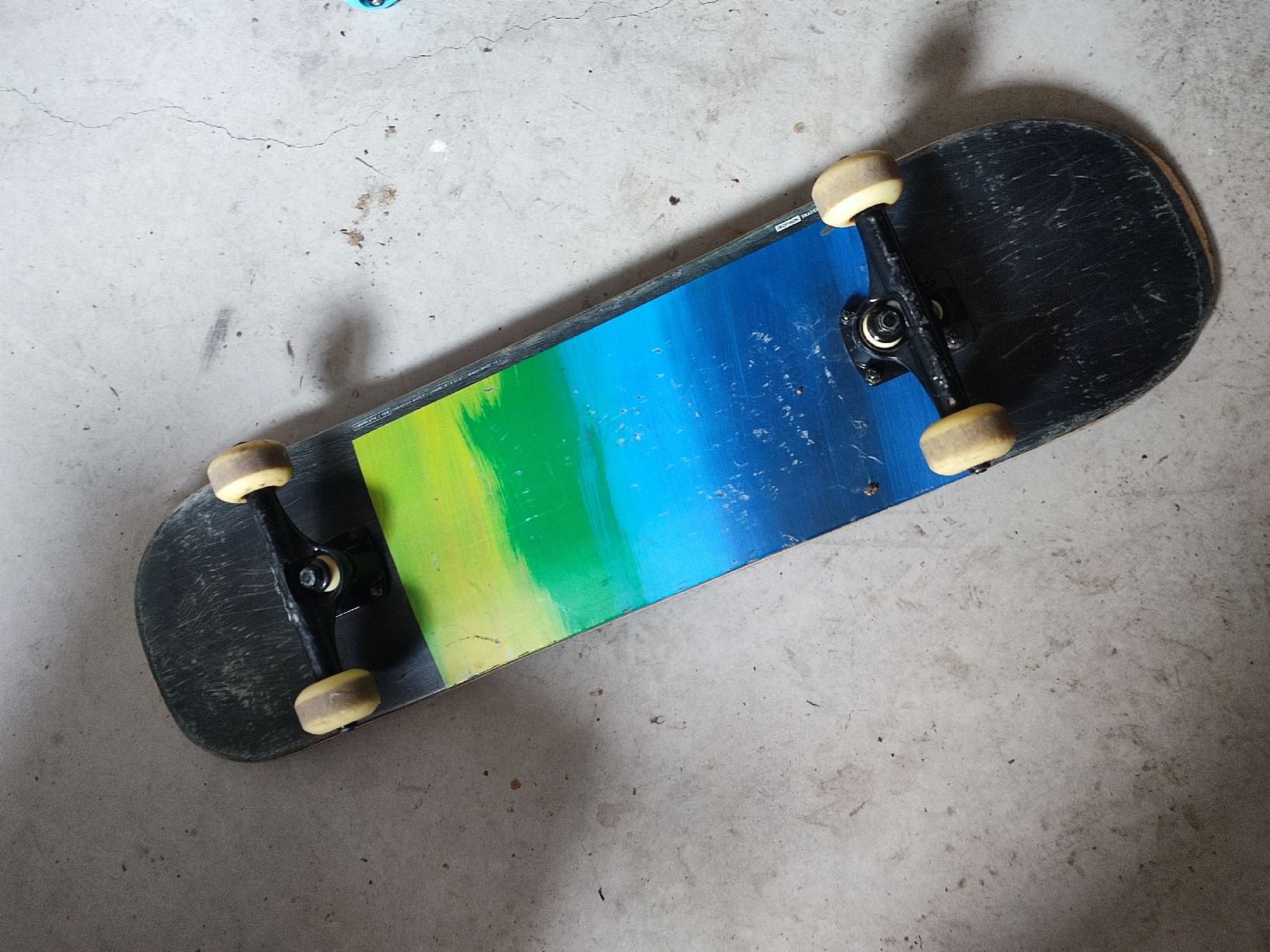 Decathlon Skateboards: Skateboard Rollbrett – Gebraucht aus Uznach von maril0u