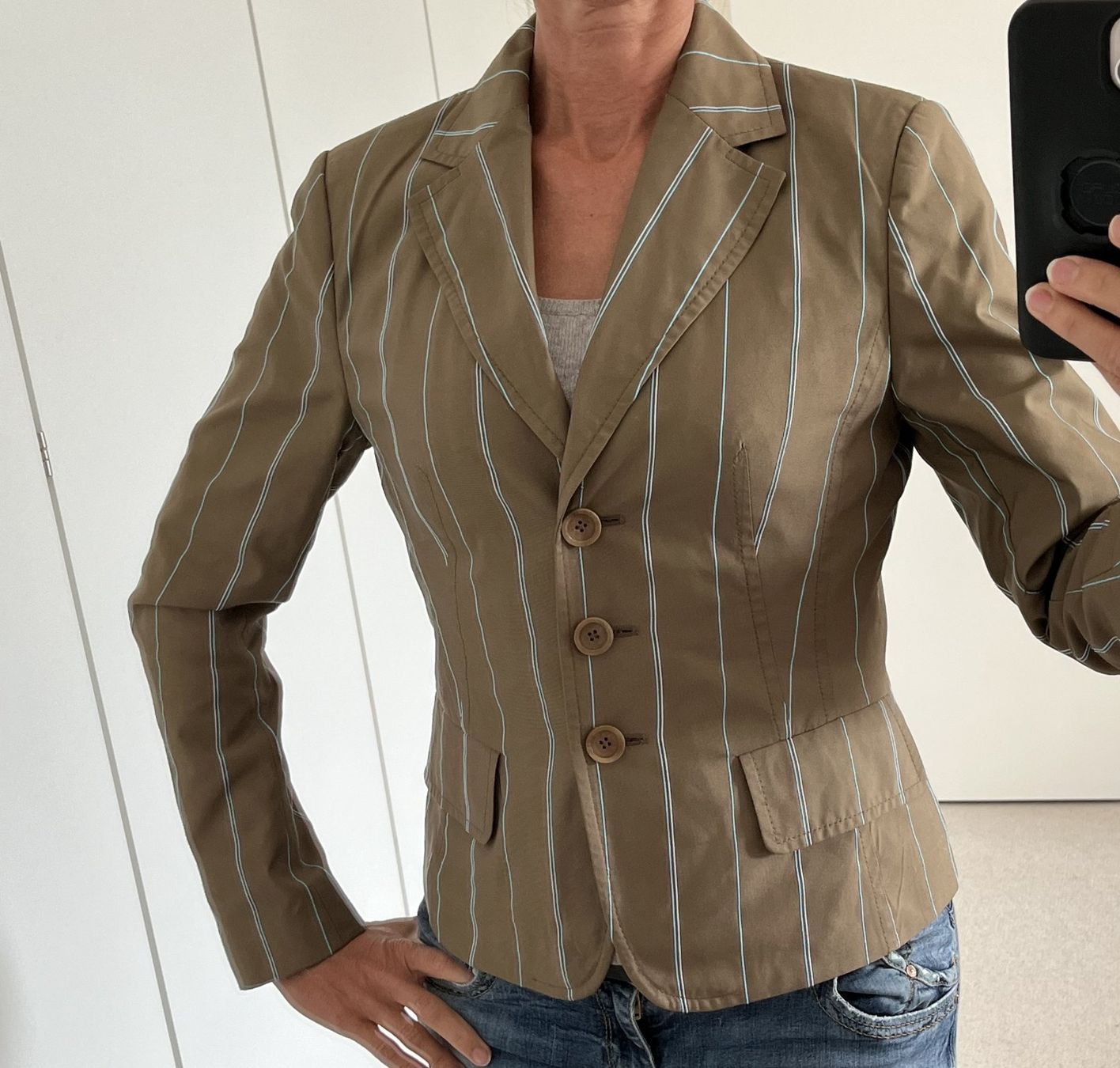 Giacche: Marc Aurel Blazer Jacke, hellblau gestreift, Gr. 36 – Usato da Affoltern am Albis venduto da Blackrhythm 1