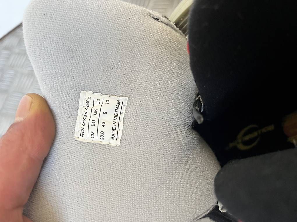 Pattini in linea & Pattini a rotelle: Rollerblade Inlineskates Grösse 43 zu verkaufen – Usato da Hilterfingen venduto da mus_85w9 4