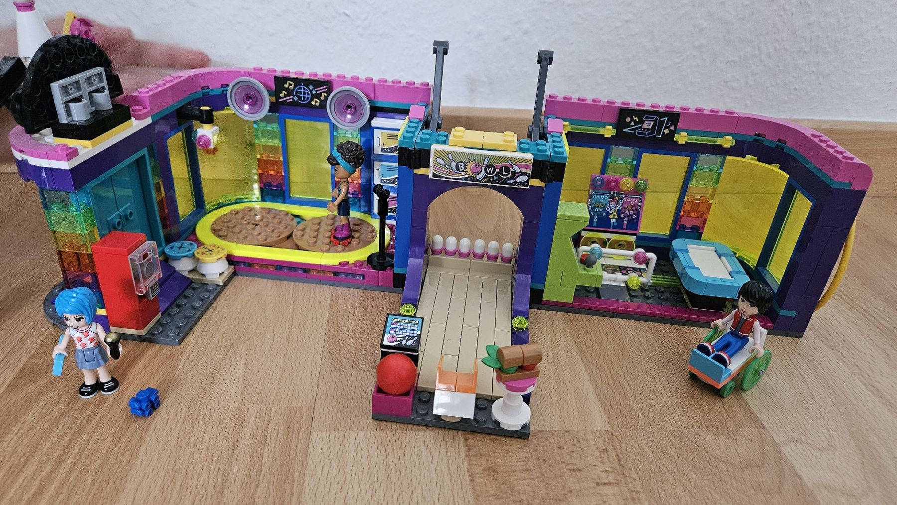 Lego Baukästen: lego Friends Roller-Disco 41708 – Neu (gemäss Beschreibung) aus Fislisbach von kristinamuc 3