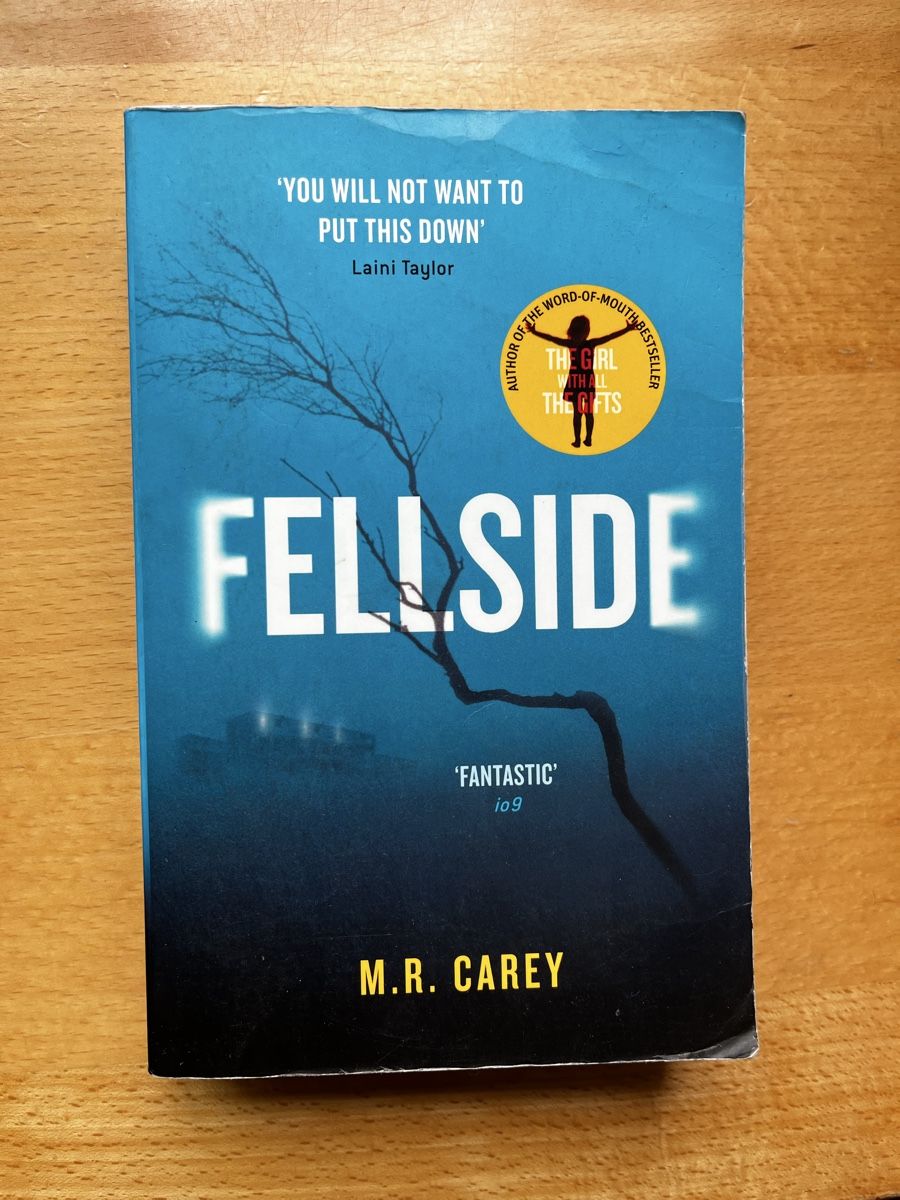 Bücher: Fellside – Gebraucht aus Zürich von gemuesebouillon