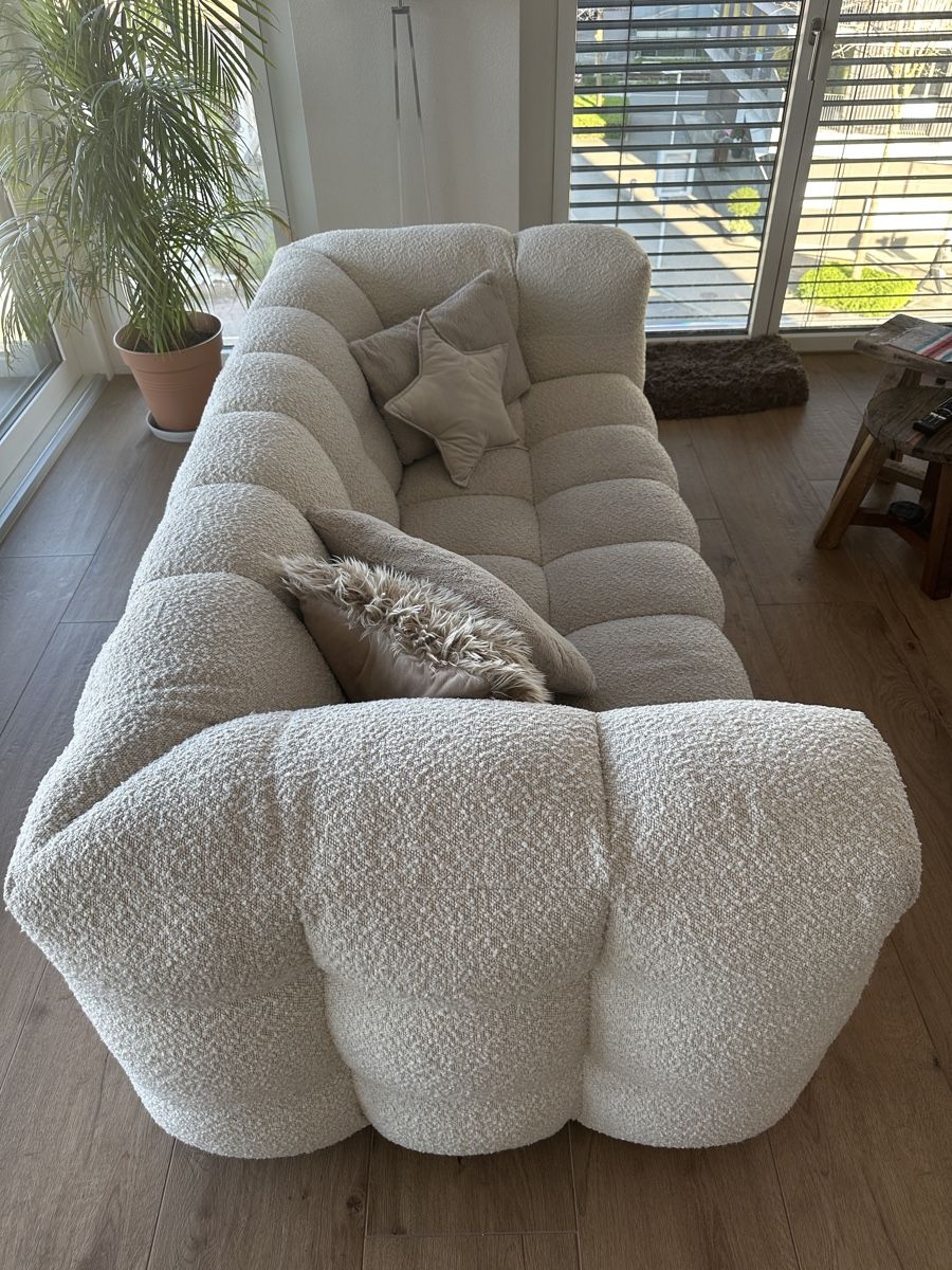 Maisons du monde Divani: Bouclé Sofa & Hocker in beige – Usato da Bern venduto da scng 1