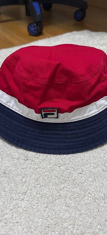 Hüte, Mützen & Caps: Hut Fila – Gebraucht aus Bolligen von arg_v256 1