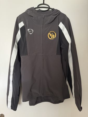 Nike Trainingsjacke YB - Neu, mit Etikette!