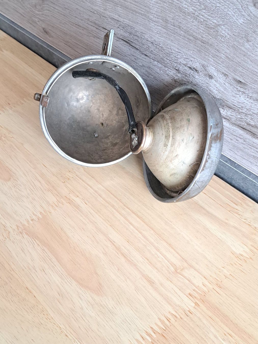 Strasse: Alte schweizer Velo Lampe Lucifer aus  der 50-60 er Versand – Gebraucht aus Birsfelden von oleros 5