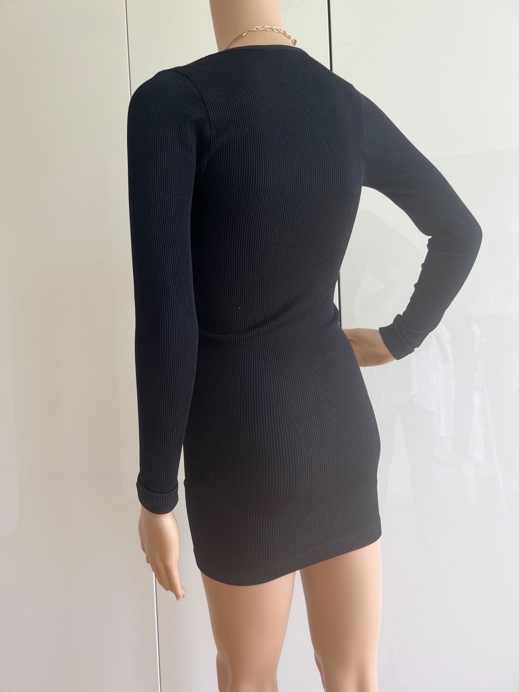 Urban Outfitters Vestiti: Strickleid (ungetragen) – Nuovo (secondo la descrizione) da Thalwil venduto da GerSutter 1