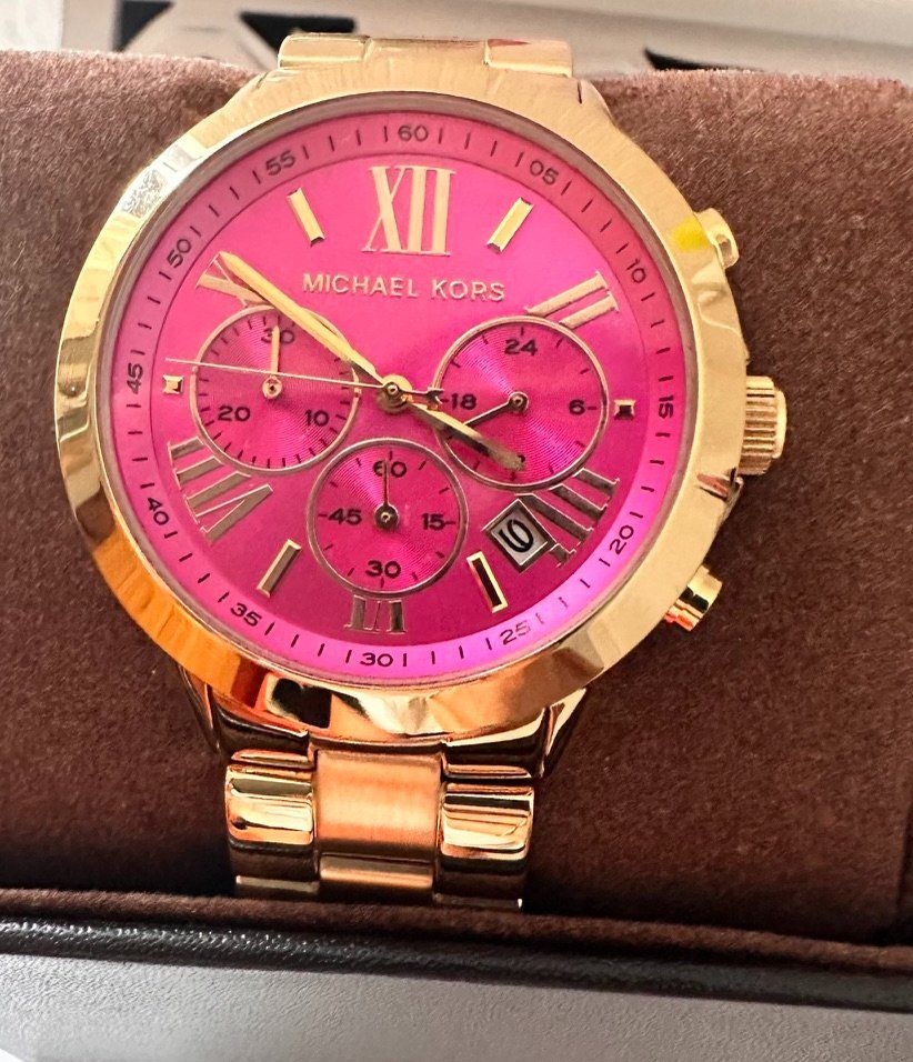 Michael Kors Orologi: Michael Kors Bradshaw Chronograph – Nuovo (secondo la descrizione) da Winterthur venduto da milli_93