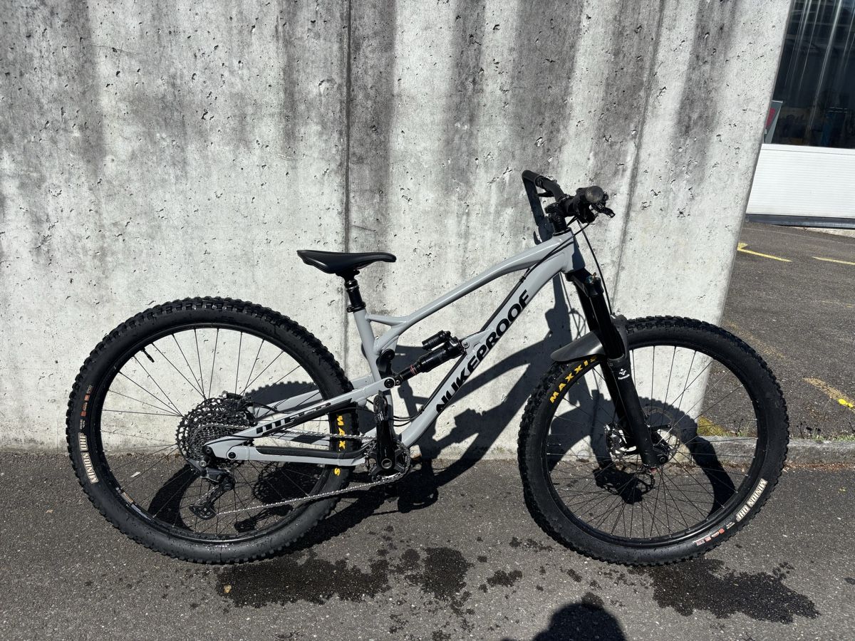Biciclette: Enduro Nukeproof Mega 290C - Special Edition Sam Hill 2019 – Usato da Lenzburg venduto da PauloFonseca95 2