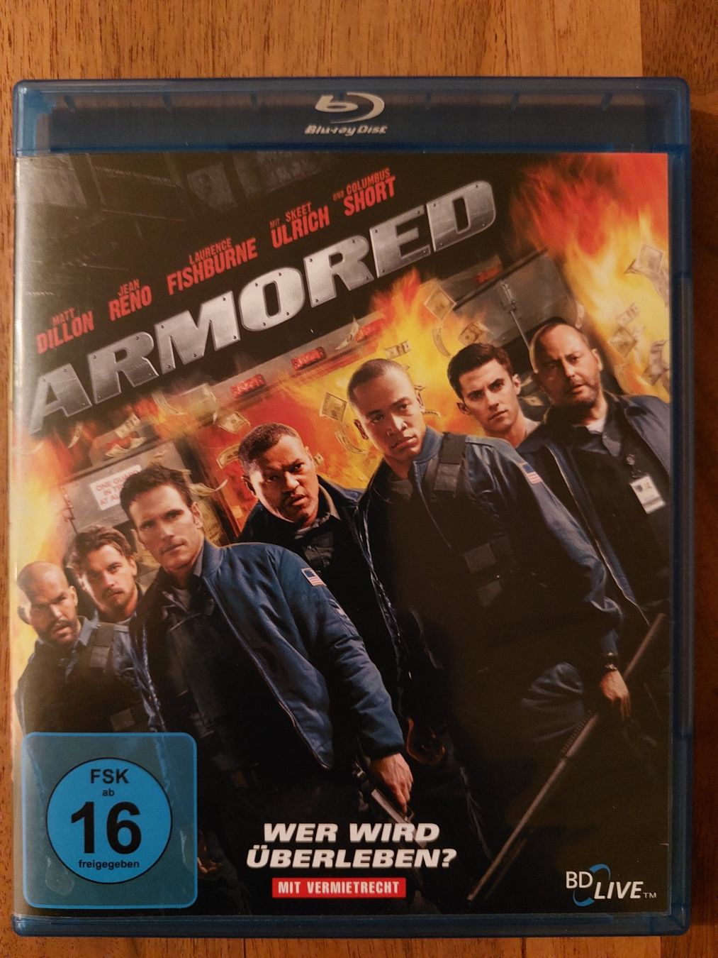 Tous les DVDs: Blu Ray - Armored / Wer wird überleben? – D'occasion à Rheinfelden par FilmAuktion