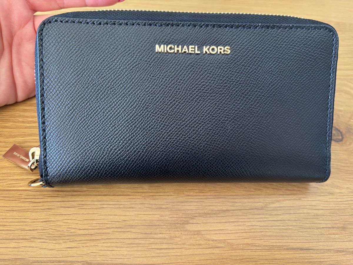 Michael Kors Portamonete: Michael Kors Portemmonai – Nuovo (secondo la descrizione) da Rorschach venduto da RachelSchuler