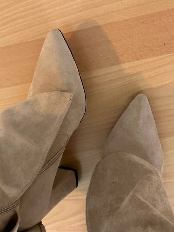 Chaussures femmes: Leder Stiefel, beige, Gr.42 – D'occasion à dietlikon par lele_7ll 2