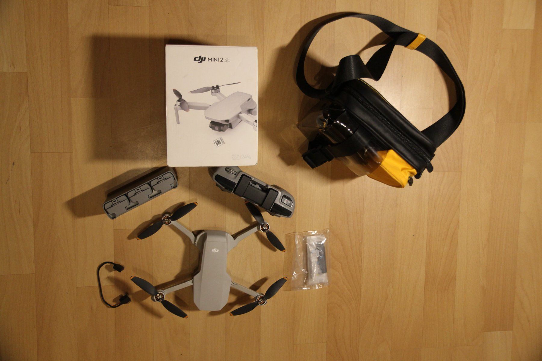 DJI Modellismo RC: DJI Mini 2 SE mit Akkus und Tragetasche – Usato da Kirchlindach venduto da _Ibims_ 9