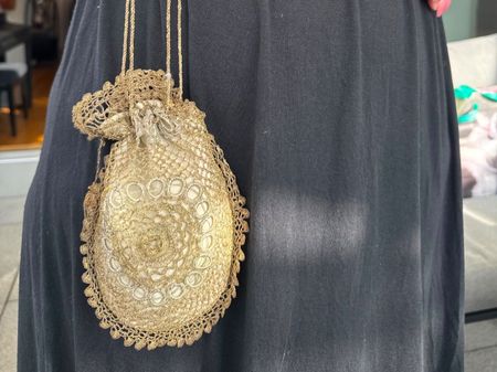 antike Abendtasche mit metallischem Goldfaden handgehäkelt