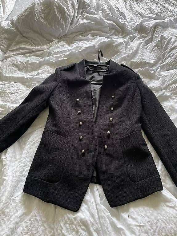 Giacche: Blazer Vero Moda schwarz Grösse 36 – Usato da Lenzerheide/Lai venduto da didi_84 1