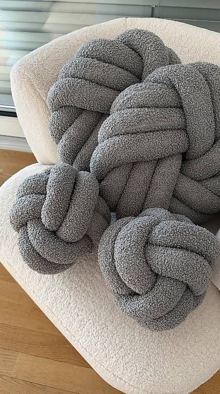 Cuscini: Set aus Kissen – Usato da Balgach venduto da DeeKova 1
