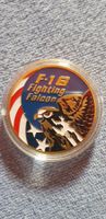 Münze F16 Fighting Falcon Goldfarbig