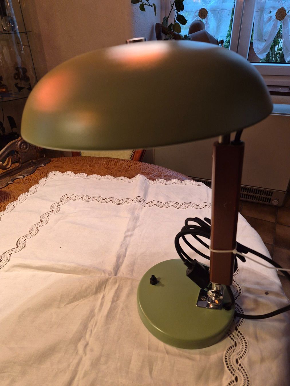 Lampade: Lampe de bureau design Karl Trabert – Usato da charmoille venduto da mir_my9f 1