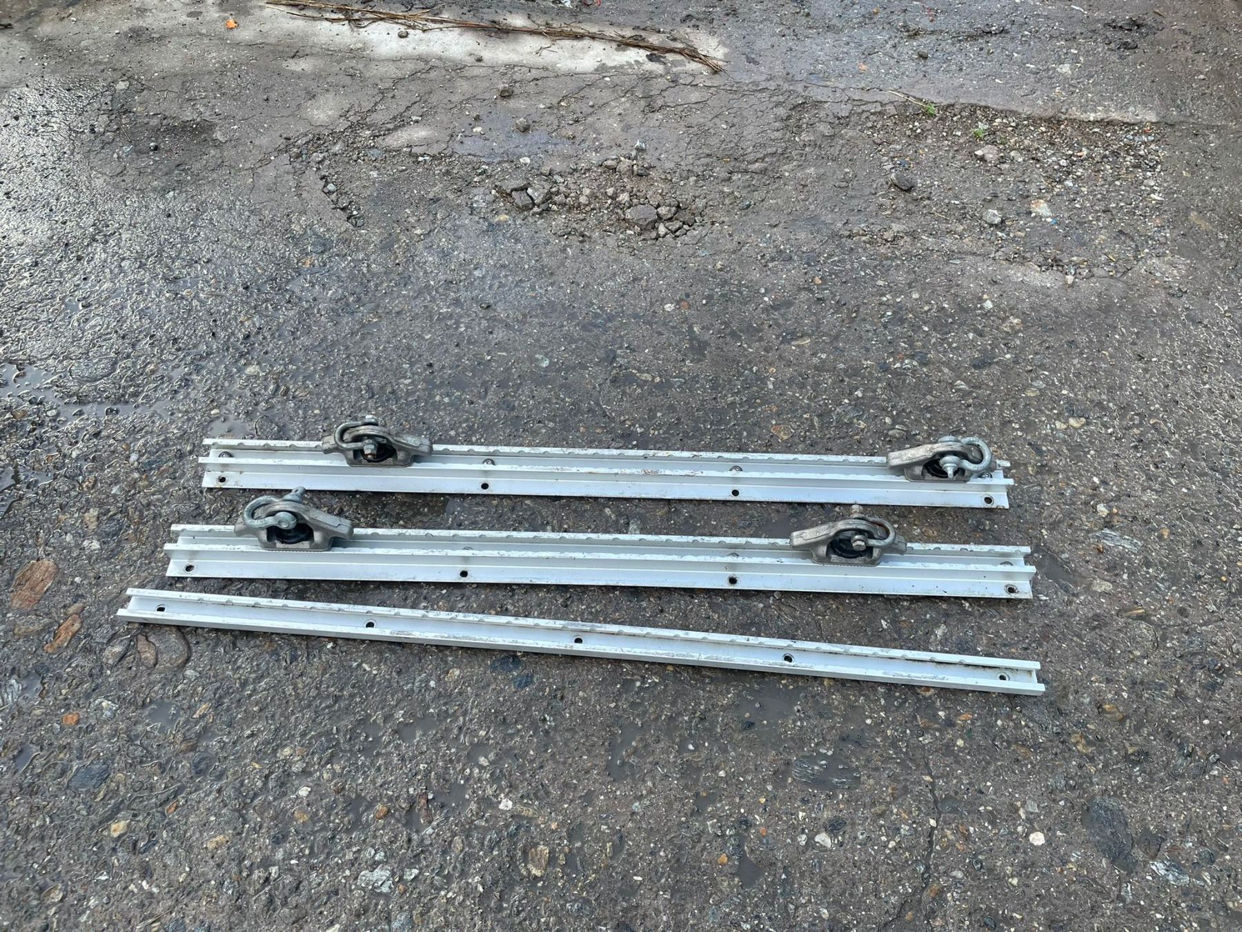 Nissan Tutti i ricambio: Spannschiene Nissan Navara – Usato da Chiggiogna venduto da albetta55
