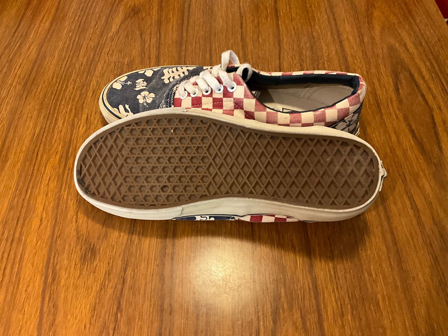 Vans Scarpe da uomo: Vans Special Edition, Men US 9 – Usato da Fribourg venduto da JohnZ89 1