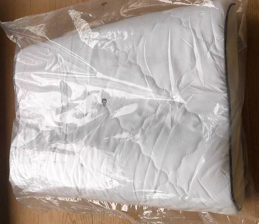 Cuscini: oreiller à mémoire de forme Livarno home – Usato da St-Sulpice VD venduto da Bleuorange 2
