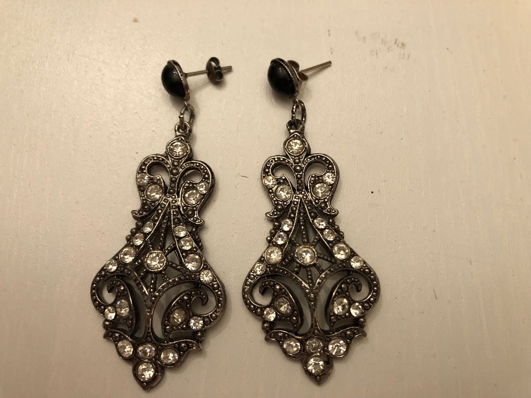 Ohrringe & -stecker: Vintage Ohrringe, Art Deco Style. – Gebraucht aus Arlesheim von leyRum4.5