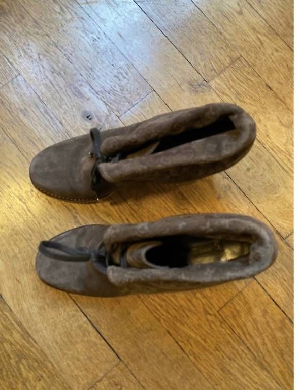 Scarpe da donna: Boots Louis Vuitton taille 38.5 EU – Usato da Lausanne venduto da isa_qf8z 2