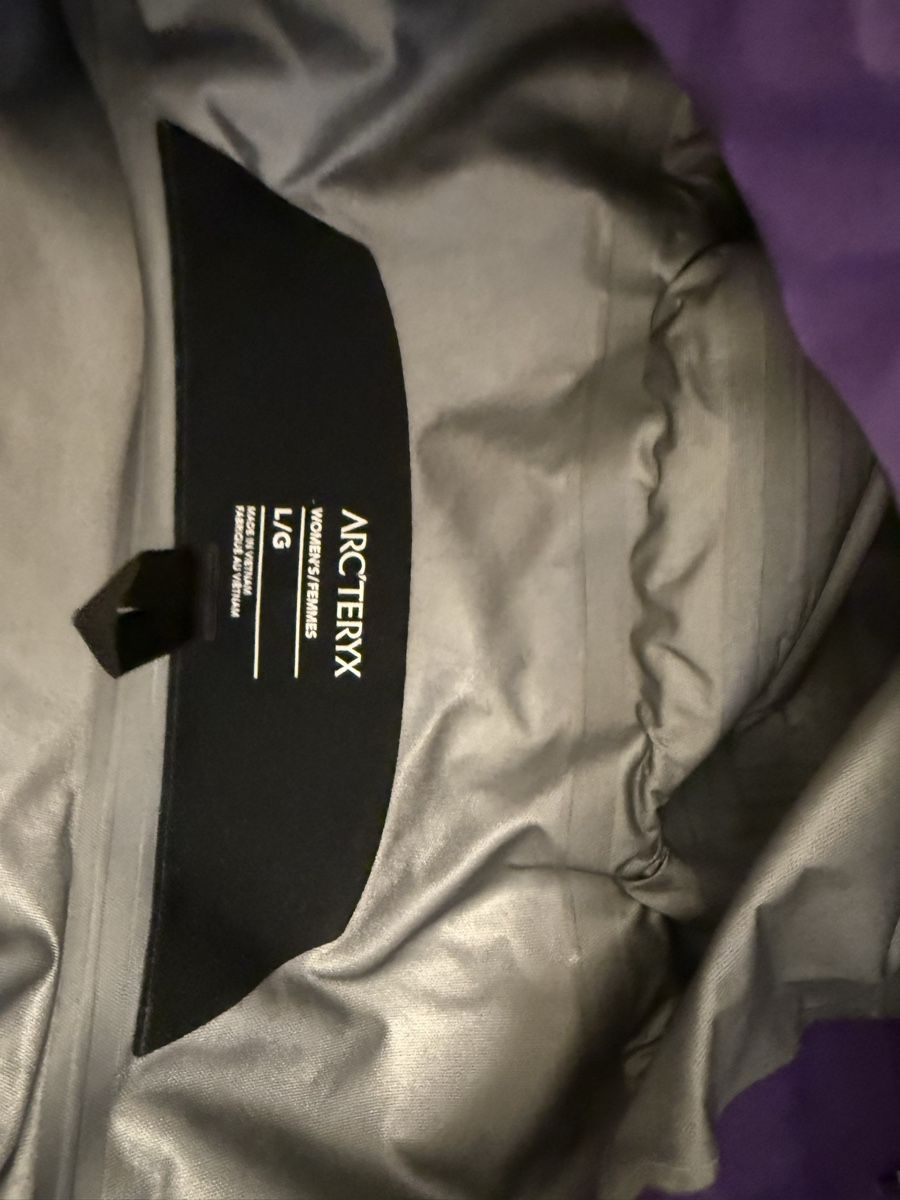 Arcteryx Giacche: Arcteryx Beta SL jacket  – Nuovo (secondo la descrizione) da Reiden venduto da sta_6kbs 1