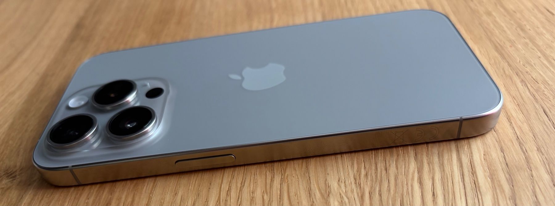 Apple Telefoni cellulari / Smartphones: iPhone 15 Pro 128GB Silber – Nuovo (secondo la descrizione) da Winterthur venduto da Haesle 6