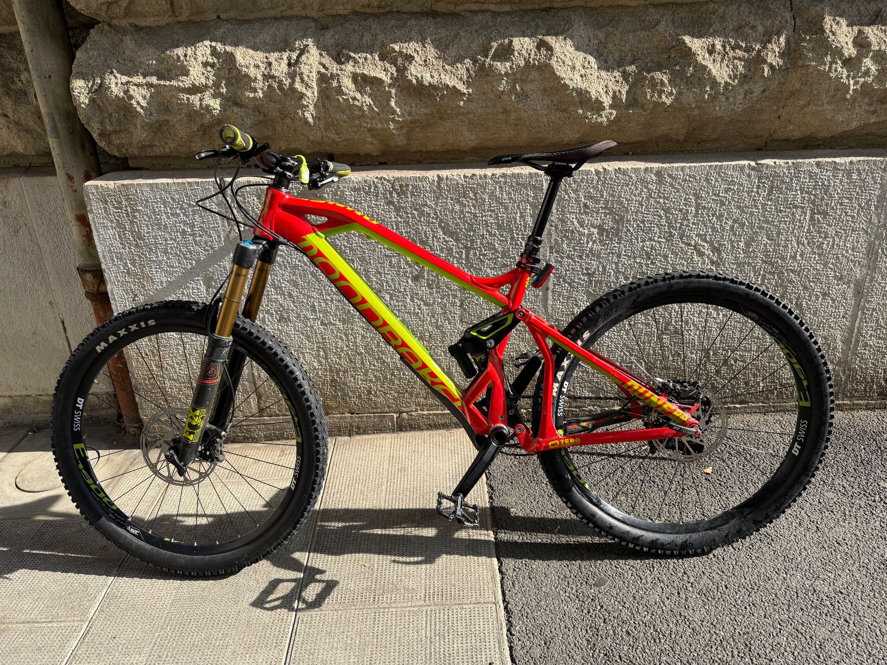 Mondraker Velos: Mondraker Dune RR – Gebraucht aus Genève von val_zf6j