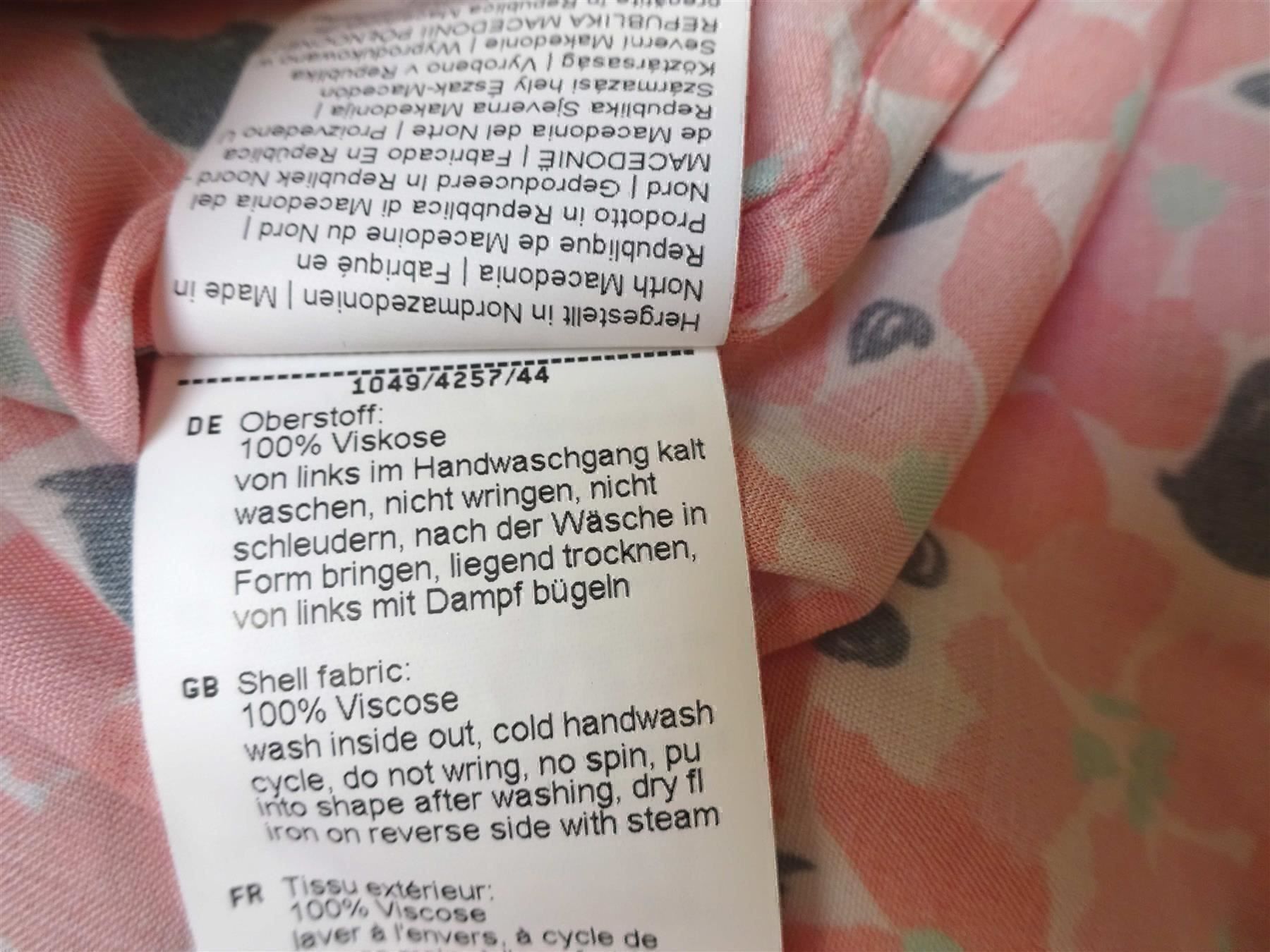 Cinque Camicette: Cinque - Neuw. weite Bluse - Grösse 36 – Usato da Zofingen venduto da Justizia_01 5