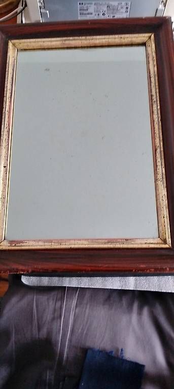 Spiegel: Miroir, cadre en bois, dimensions 47 x 35 cm – Gebraucht aus Morges von pie_nbl7 1