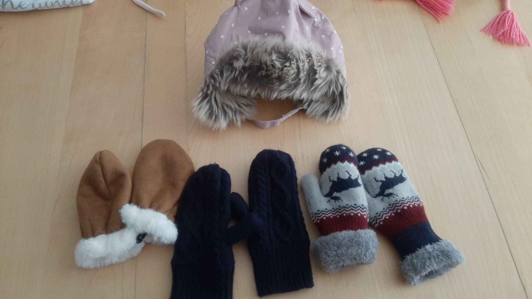 Kleiderpakete & -sets: K..41 R) Mädchen Kleider Winter Set ca. Gr. 68 – Gebraucht aus Wil SG von AmandaCreations