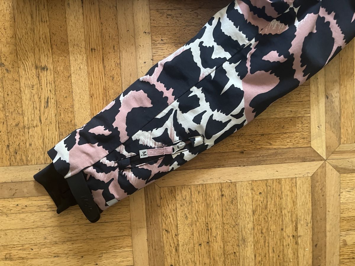 Molo Jacken & Mäntel: Molo Skijacke Gr. 146 – Gebraucht aus Zug von Butternut1 2