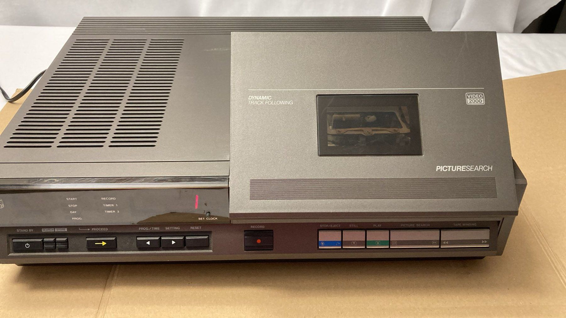 Philips Registratori: Philips Video 2000 Videorecorder. – Difettoso da Dietikon venduto da Rima57 1
