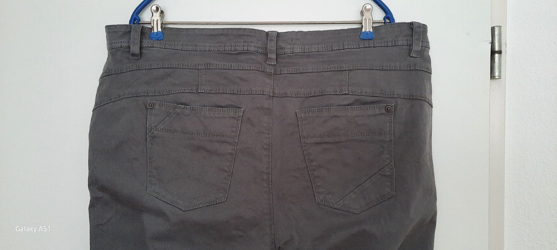 Pantaloni: ***STREET ONE*** Hose Gr 44 grau – Usato da Wädenswil venduto da H2H_Secondhandshop 6